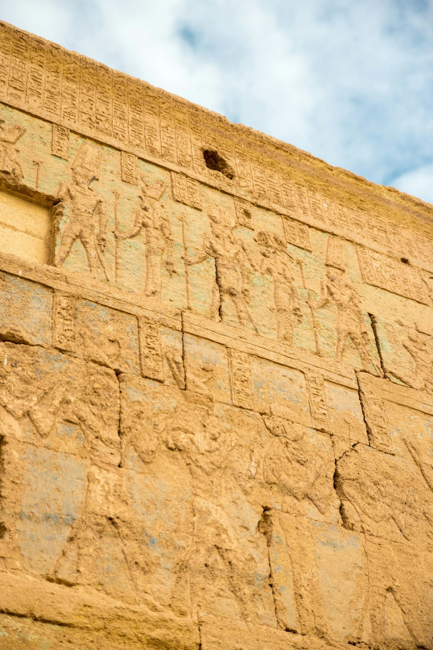 A Beginner’s Guide to Assyrian Learning